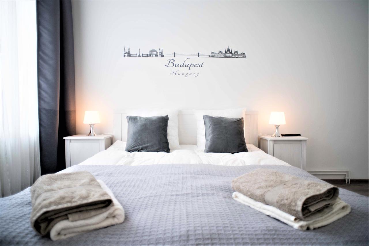 Castle Trees Apartment 부다페스트 외부 사진