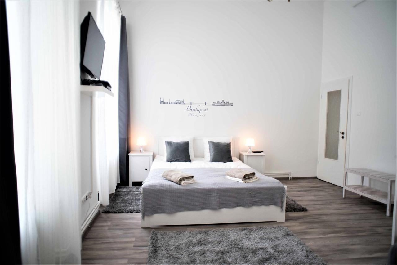 Castle Trees Apartment 부다페스트 외부 사진